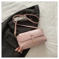 Elegant light pink square handbag with golden heart clasp and slim leather strap - Pink