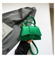 Elegant emerald green felt mini handbag with diamond quilting and gold chain strap - Green