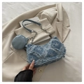 Detail of star pattern denim shoulder bag with fringe edges and detachable round coin purse - Blue Pentagram