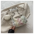 Detail of colorful tweed shoulder bag with star pattern, fringe edges and coin purse - Rice White Five-Pointed Star