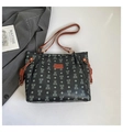 Bolso tote negro clásico con estampado de osos y correas de cuero marrón de estilo retro - Negro