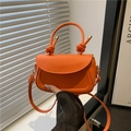 Borsa a mano minimalista arancione brillante con manico annodato e tracolla - Arancione
