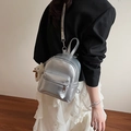 Mini mochila en plata metálica brillante con un lindo colgante de oso de peluche - Con Colgante / Plateado
