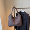 Contrast color patchwork tote bag in dark brown with elegant leather bow decoration - Brown