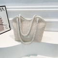 Sac fourre-tout tissé beige avec poignées en corde de coton et logo en cuir chic - Blanc