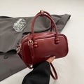 Burgundy glossy leather crossbody bag with top handles and brand logo detail - Red (No Pendant)