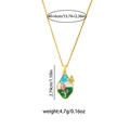 Detalle del collar de flores esmaltadas con mariposa mostrando medidas de cadena 40+6cm - Colgante de Tulipán Irregular / Dorado