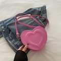 Roze hartvormige crossbodytas met dubbellaags 3D-ontwerp en gouden bedrukte letters - Roze