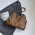 Retro brown large-capacity tote bag with embossed logo on soft pleated synthetic leather - Brown