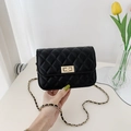 Klassische schwarze Stepptasche mit goldener Kette und metallischem Drehverschluss - Groß (Passend für 6-Zoll-Handys) / Schwarz