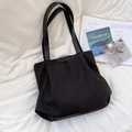 Bolso tote minimalista de lona negra para mujer con correas dobles y etiqueta BUDABO - Negro
