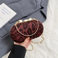 Retro deep red leopard print velvet clutch bag with golden chain and bow clasp - Red