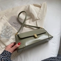 Retro bean green baguette shoulder bag in glossy leather with gold hardware and strap - Green