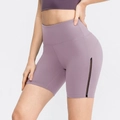 Donkerpaarse yoga short met hoge taille, mesh-inzetstukken en ademende elastische stof - L / Lichtpaars
