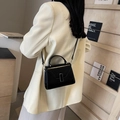 Mini borsa elegante in vernice nera con fibbia argentata per ufficio e tempo libero - Nero