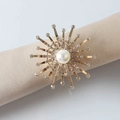Rond de serviette tournesol doré élégant avec perle et strass étincelants - Alliage de Feu d'Artifice Or (ZWZ-CNR-129)