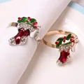 Servilletero de bota navideña con diamantes de imitación y esmalte rojo en servilletas - Botas con diamantes