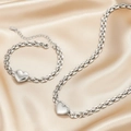 Set di gioielli in argento con maglie stile orologio e ciondoli a cuore su raso - Set Collana e Bracciale / Argento (F1104)
