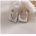 Modern geometric U-shaped earrings in polished silver stainless steel finish - Silver Polished Style (B1418)