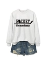 Détail à plat du sweat gris clair HOCKEY Grandma et du short en jean bleu délavé - Blanc Cassé (Police Noire)