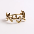 Vintage olive leaf napkin ring in antique gold finish for elegant table settings - Laurel Leaf Twining Shape (Style 8)