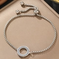Zilveren roestvrijstalen armband met zirkonia holle cirkel hanger en verstelbare schuifketting - Zilveren Stijl (B2140)