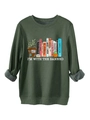 Nahaufnahme vom olivgrünen Sweatshirt mit Fleece-Futter und Bücherregal-Aufdruck - Armeegrün (Weiße Grafik)