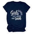 Détail du t-shirt bleu marine avec imprimé Girls Just Wanna Have Sun et motif soleil - S / Bleu Marine (Police Blanche)