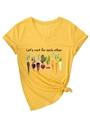 Detail of V-neck mustard T-shirt with vegetable print and rolled sleeve design - Yellow (Black Graphic)