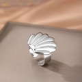 Anello aperto a conchiglia in argento lucido da donna con design vintage francese minimal - Stile Conchiglia Argento (F894)