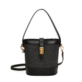 Bolso tipo cubo chic bicolor negro y gris con textura tejida y cierre de giro dorado - Negro