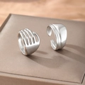 Gothic style rib bone and wide grooved silver adjustable rings on luxury display box - Ribs + Irregular Wide Open Ring / Silver Set (F782)