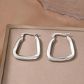 Orecchini a U in acciaio inossidabile con design quadrato lucido color argento - Stile Argento (C8734)