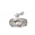 Détail d'un rond de serviette lapin argenté avec anneau en fil métallique torsadé - Style Lapin Argenté