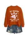 Sweat orange brûlé avec imprimé patte de chat et short en jean bleu sur fond blanc - Orange Rouille (Graphique Blanc)