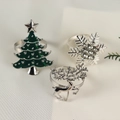 Detalle de servilleteros con ciervo plateado, árbol esmaltado y copo de nieve con brillo - Juego de 3 (Árbol de Navidad/Copo de Nieve/Ciervo)