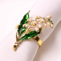 Servilletero de lirio de los valles con flores esmaltadas y detalles de cristal - Estilo Lirio de los Valles de Esmalte Dorado