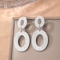 Orecchini vintage in argento con doppio cerchio intrecciato su scatola regalo - Stile tondo doppio intrecciato argenteo (F510)