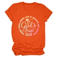 Dettaglio t-shirt in cotone arancione con vivace design grafico Girl's Trip 2026 - Taglia S / Arancione