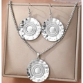 Parure de bijoux en acier inoxydable argenté avec texture gaufrée collier et boucles - Style Argenté (F2608)