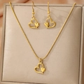 Set di collana e orecchini a cuore placcati in oro 18 carati con catena a serpente - Oro (F2612)