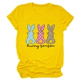 Détail du graphique Bunny Season avec silhouettes de lapins sur t-shirt en coton jaune - Jaune (Texte Noir)