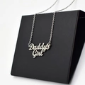 Gepolijste zilveren Daddy's Girl ketting op zwarte kaart voor vaderdag - Zilver (C4990)