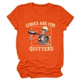 Détail du t-shirt orange avec motif de crâne et texte 'Corks are for quitters' imprimé - S / Orange