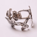 Detailed view of silver vine napkin ring featuring realistic grape leaf textures - 【Silver】Grape Leaf Napkin Ring