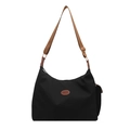 Borsa a tracolla minimalista in nylon nero con ampia tracolla marrone e toppa fashion - Nero