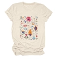 Dettaglio della stampa floreale dipinta a mano su t-shirt beige a maniche corte - S / Sabbia