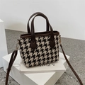 Sac bandoulière rétro à motif pied-de-poule avec bordure marron foncé et sangle réglable - Pied-de-poule Café sans Pendentif