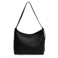 Bolso hobo negro de cuero granulado con herrajes dorados para uso diario - Negro