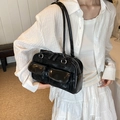 Retro-Schultertasche aus schwarzem Ölwachsleder mit zwei vorderen Klapptaschen - Schwarz